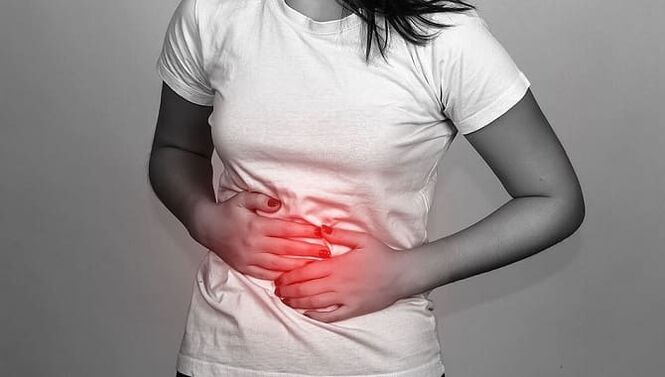 Abdominal pain is a frequent companion of the presence of parasites in the intestine. 
